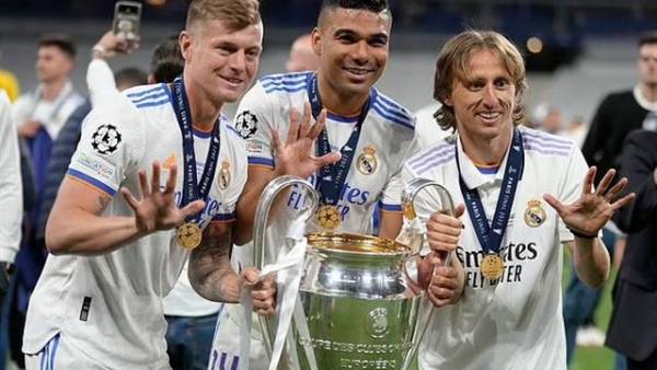 كاسيميرو: لن أرد جميل الريال ولو عشت ألف حياة