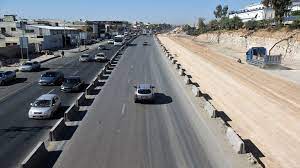 بسبب تأخر الدفعات .. توقف عن العمل في مشروع الباص السريع في الزرقاء بشكل كامل .. تفاصيل