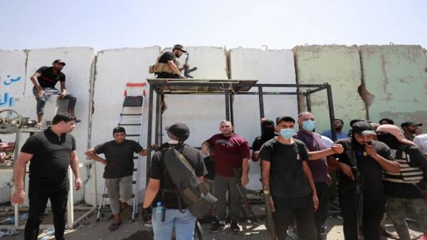 بدء انسحاب أنصار التيار الصدري من المنطقة الخضراء بعد كلمة مقتدى الصدر