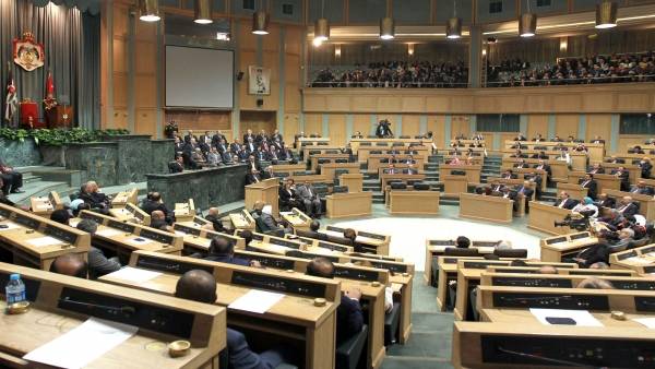 جدال نيابي حول المادة 2 من مشروع قانون حماية الطفل