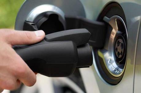 توصية من المواصفات والمقاييس حول شحن المركبات الكهربائية