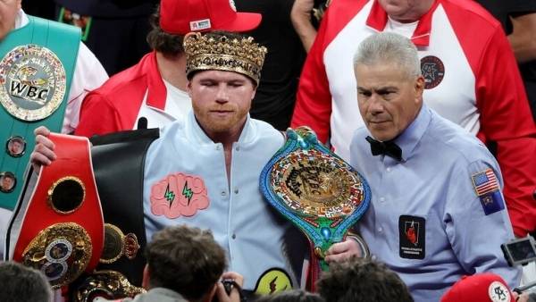 البطل الأصهب كانيلو يحطم أسطورة GGG.. (فيديو)