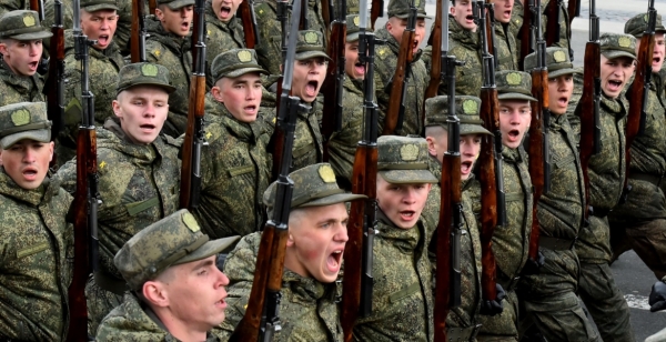 روسيا تجند 200 ألف جندي جديد