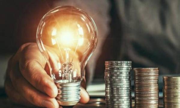 إيصال الكهرباء لـ300 منزل من فلس الريف خلال أيلول