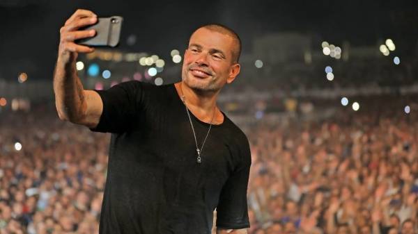 قراءة «الشفرة» من عبد الوهاب إلى عمرو دياب!