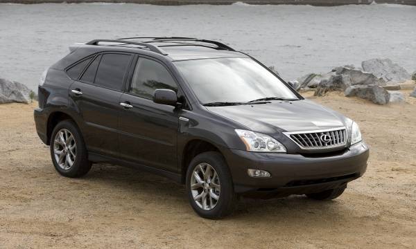 مالكو لكزس آر إكس يناشدون مدير الأمن العام.. والسبب؟؟