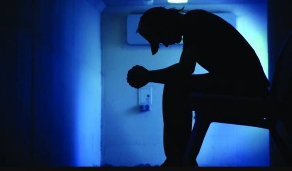 فشل في اغتصابها .. فقتلها في مركز عملها !!