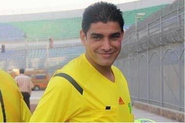 من جديد… الحكم المصري إبراهيم نور الدين يثير الجدل مجددا