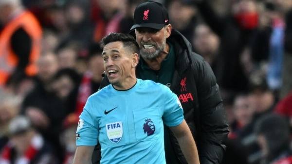 الاتحاد الإنجليزي يتهم كلوب بارتكاب سلوك غير لائق