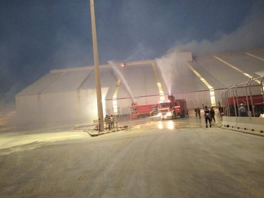 حريق الكبريت في العقبة يحرج وزير الداخلية .. أين إجراءات السلامة العامة ؟!