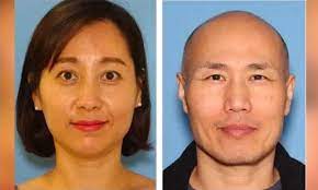 امرأة تهرب من القبر بعد أن دفنها زوجها حية في الغابة