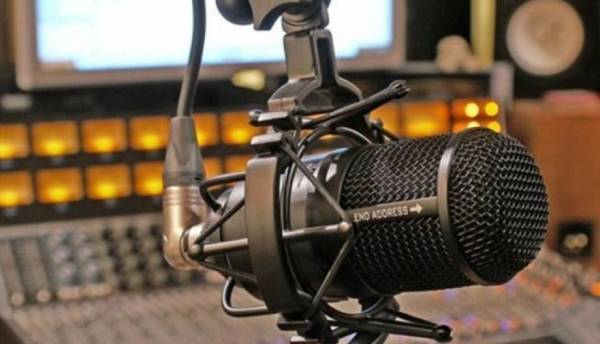 إذاعة دينية أردنية تقبض 15 ألف دينار لشن هجوم صناعي !!