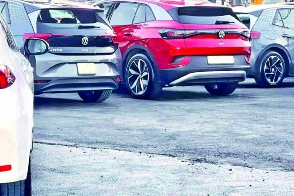 12.8 ألف سيارة كهربائية دخلت إلى السوق الأردني