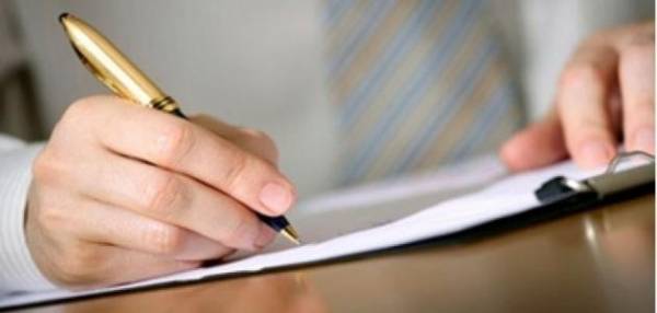 شكوى واتهامات بالشللية والمحسوبية والعبث تلاحق مديرًا عامًا