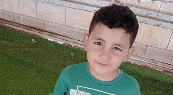 مقتل طفل فلسطيني في ظروف غامضة