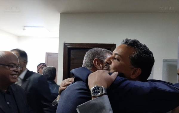 العساف في النادي الفيصلي لتهنئة الحديد (صور)