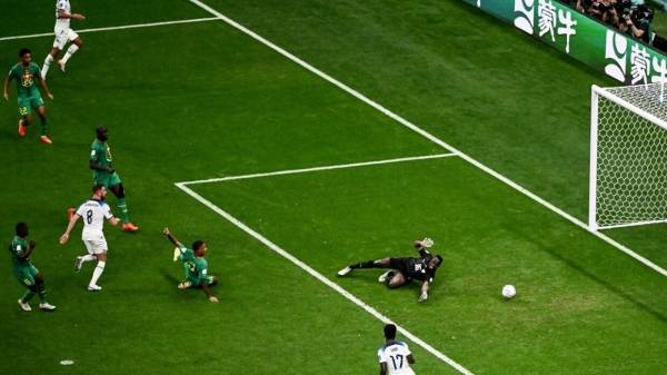 انجلترا تدق شباك السينغال بثلاثية نظيفة