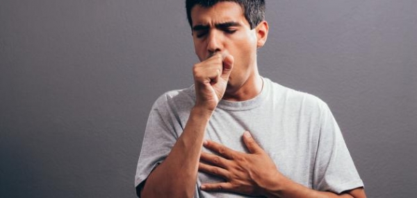 اختصاصي أمراض صدرية: الموسم الحالي الأشد انتشارا للفيروسات التنفسية
