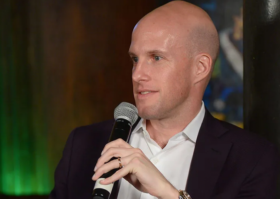 وفاة صحفي أثناء تغطيته مباراة الأرجنتين وهولندا في قطر