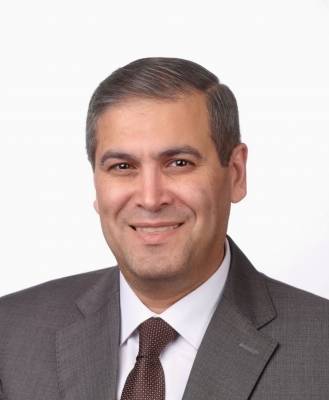 ابن سلطان يحسم القطاع المالي ويقصي جمال فريز