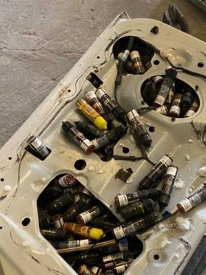 إحباط تهريب سجائر إلكترونية ونكهات الجوس