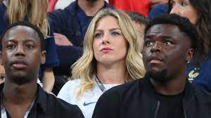 ملامح زوجات لاعبين فرنسيين بمباراة المغرب.. الكاميرا تلتقط صورا لبعضهن