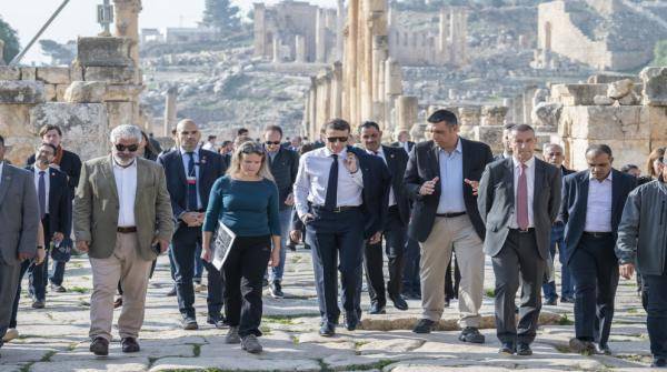 ماكرون في مدينة جرش الأثرية (صور)