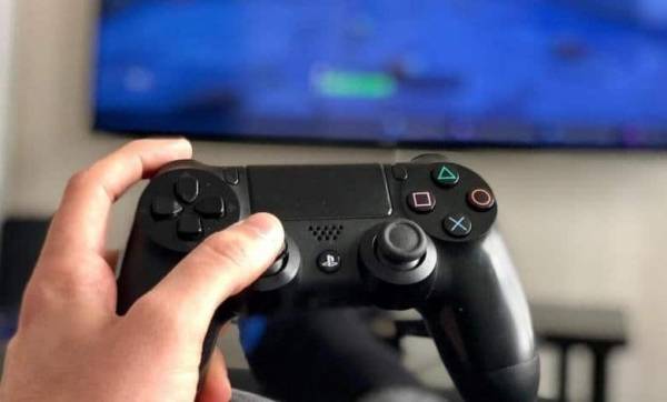 الأردن.. لص منازل يقع في شر أعماله بسبب بلاي ستيشن