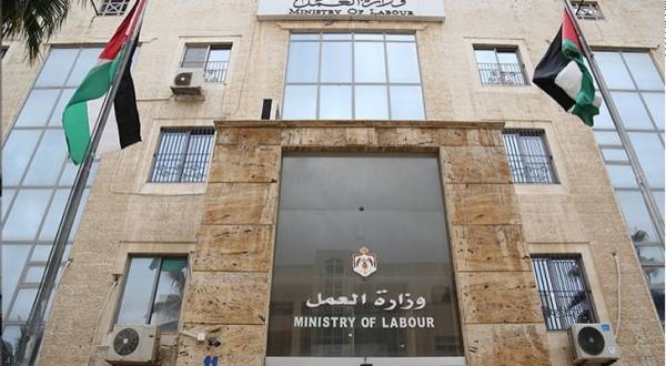 العمل: تطوير منصة حماية لتشمل عشر لغات بداية العام المقبل