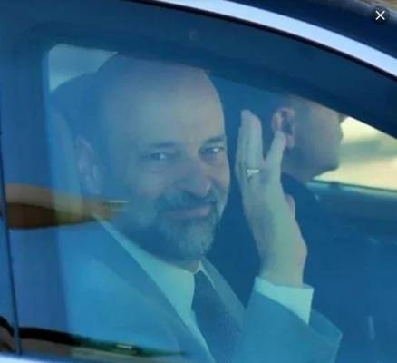 الرزاز يظهر متأخرًا في اللويبدة!