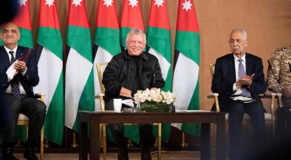 الملك يؤكد أهمية إنشاء الجامعة الطبية بالعقبة في بناء قدرات أبناء المدينة