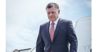 الملك يغادر أرض الوطن في زيارة عمل إلى أبوظبي