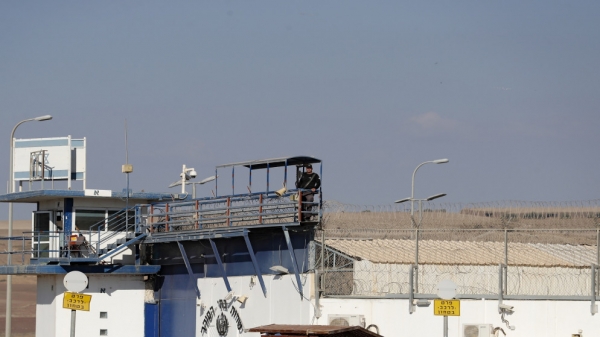 بن غفير يزور سجنا تابعا لسلطات الاحتلال الإسرائيلي
