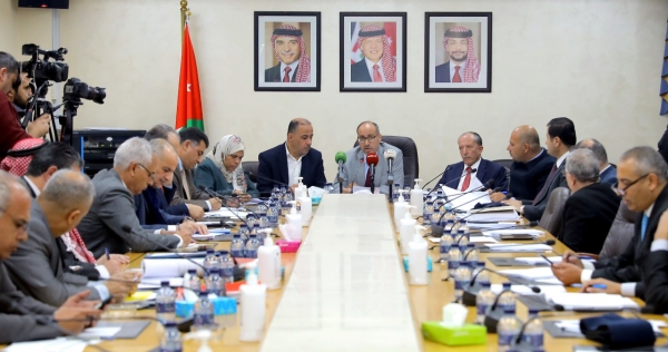 المالية النيابية تناقش موازنة وزارة الزراعة ودوائرها