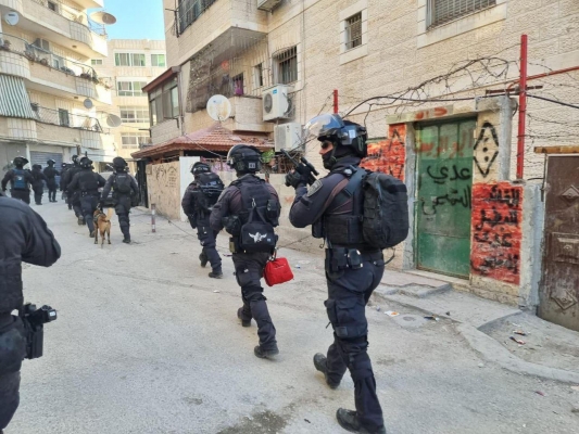 الاحتلال يهدم منزل عائلة الشهيد عدي التميمي في بلدة عناتا