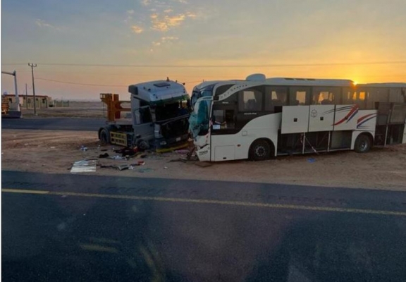 تعرض حافلة معتمرين أردنية لحادث تصادم في السعودية