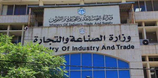 الاقتصاد والاستثمار النيابية تقر مواد بمعدل الشركات