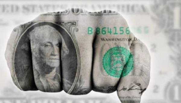 تأثير الدولار والفائدة على الاقتصاد العالمي 2023