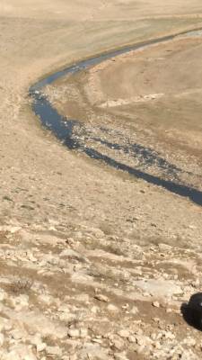 تسرب مياه عادمة من محطة تنقية جنوب عمان الى سد الوالة.. تفاصيل