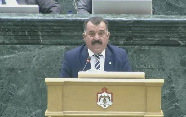 النائب السعيديين : والله العظيم الخصاونة عادل