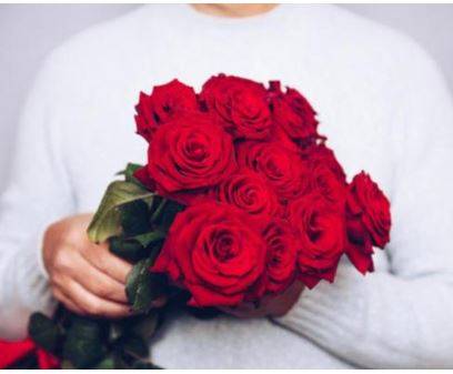 ارتفاع الطلب على الزهور أدى إلى زيادة سعرها بنحو 50