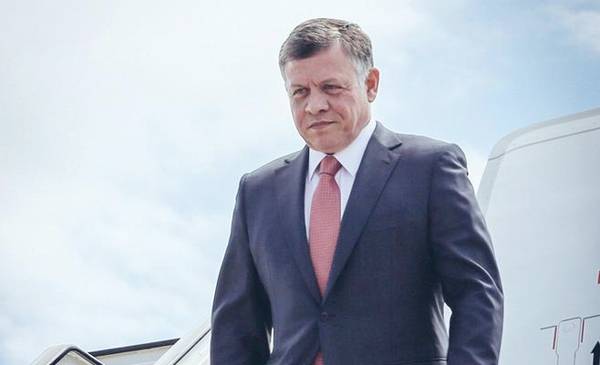 الملك يغادر أرض الوطن في زيارة خاصة