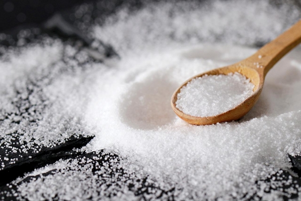 الصوديوم القاتل.. نصائح لتقليل الملح في الطعام