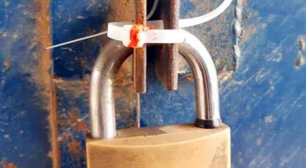 إغلاق ملحمة ومطعم لمخالفة الشروط الصحية في الأغوار الشمالية