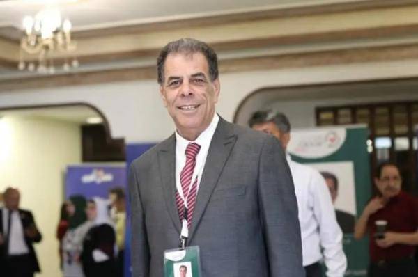 نقيب الصيادلة: أسعار آلاف الأدوية انخفضت والأرباح تراجعت