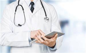 تأخر الصحة بتنفيذها الإتفاقية يدفع الأطباء للإضراب.. (تفاصيل)