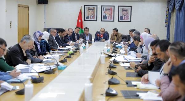 تحويل ملفات مختبرات في الغذاء والدواء إلى مكافحة الفساد