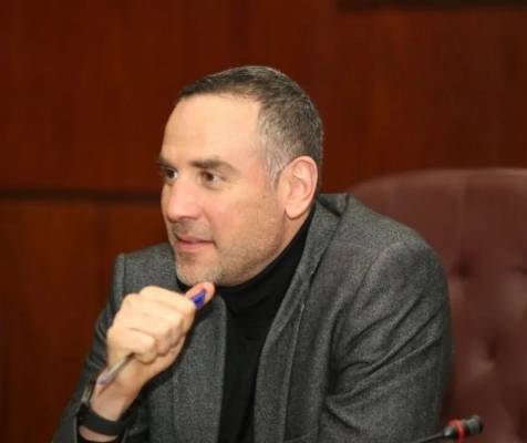 الساكت: تحقيق معدلات النمو المطلوبة تحتاج لتغير السياسة الضريبية المتبعة