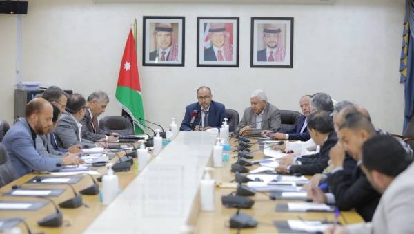 توصية نيابية بتحويل ملف التخلص من نفايات أماكن الحجر الصحي إلى القضاء