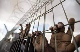 4900 أسير محرومون من قضاء عيد الفطر مع عائلاتهم